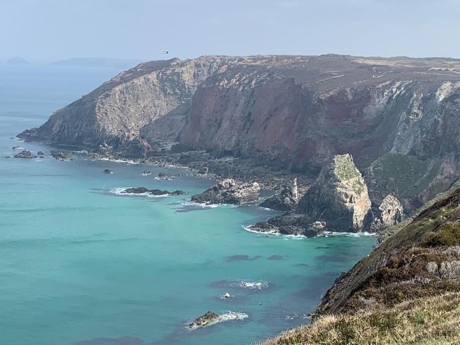 A Unique & Tranquil Smallholding Retreat * Redruth