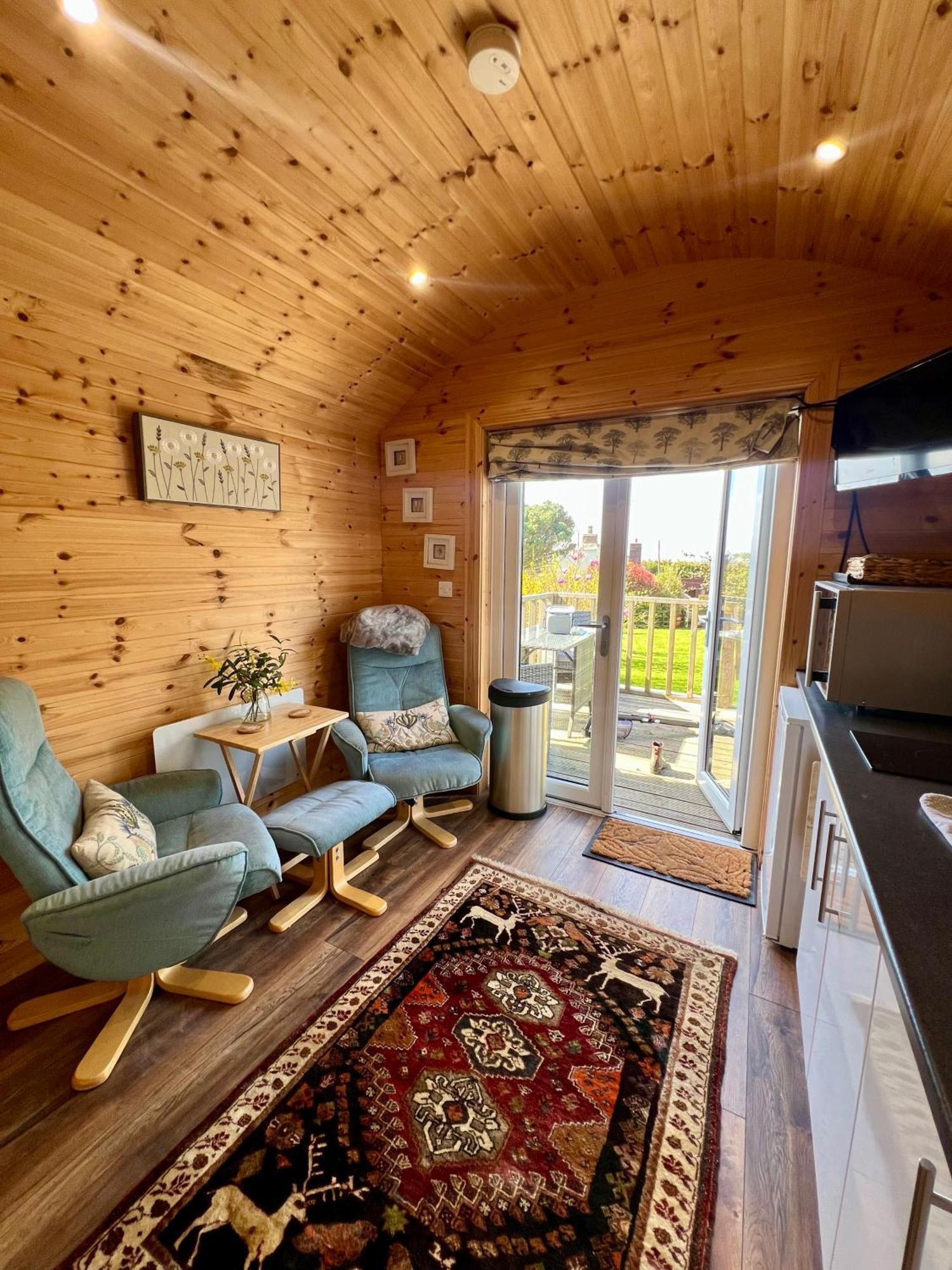 A Unique & Tranquil Smallholding Retreat *